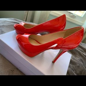 Marc Fisher-  hot Red heels-size 7m